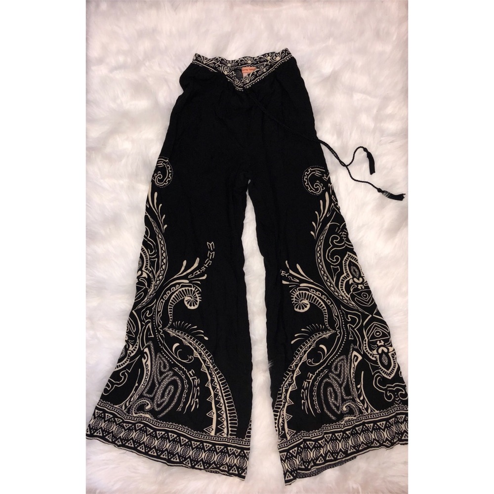 Black & White Pants